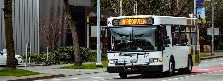 health sciences express shuttle traveling down 15th ave on way to uw medical center